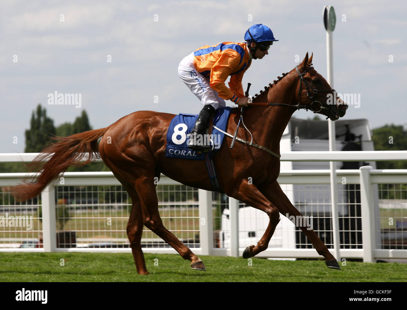 Horse Racing - Eclipse Meeting - Coral-Eclipse Day - Sandown Park Racecourse Stock Photo