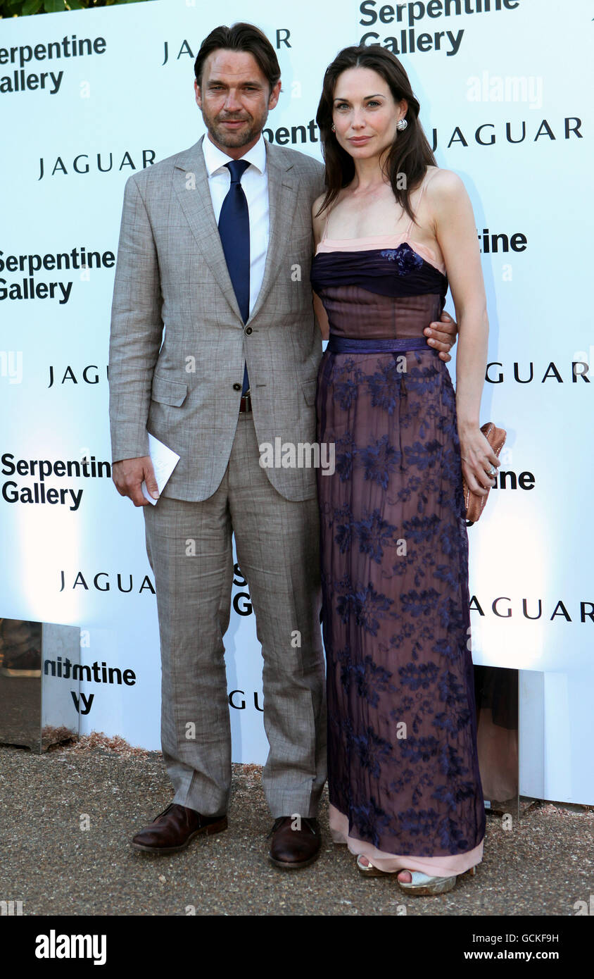 Dougray Scott and Claire Forlani arrive at the Serpentine Gallery Summer Party, London. Stock Photo