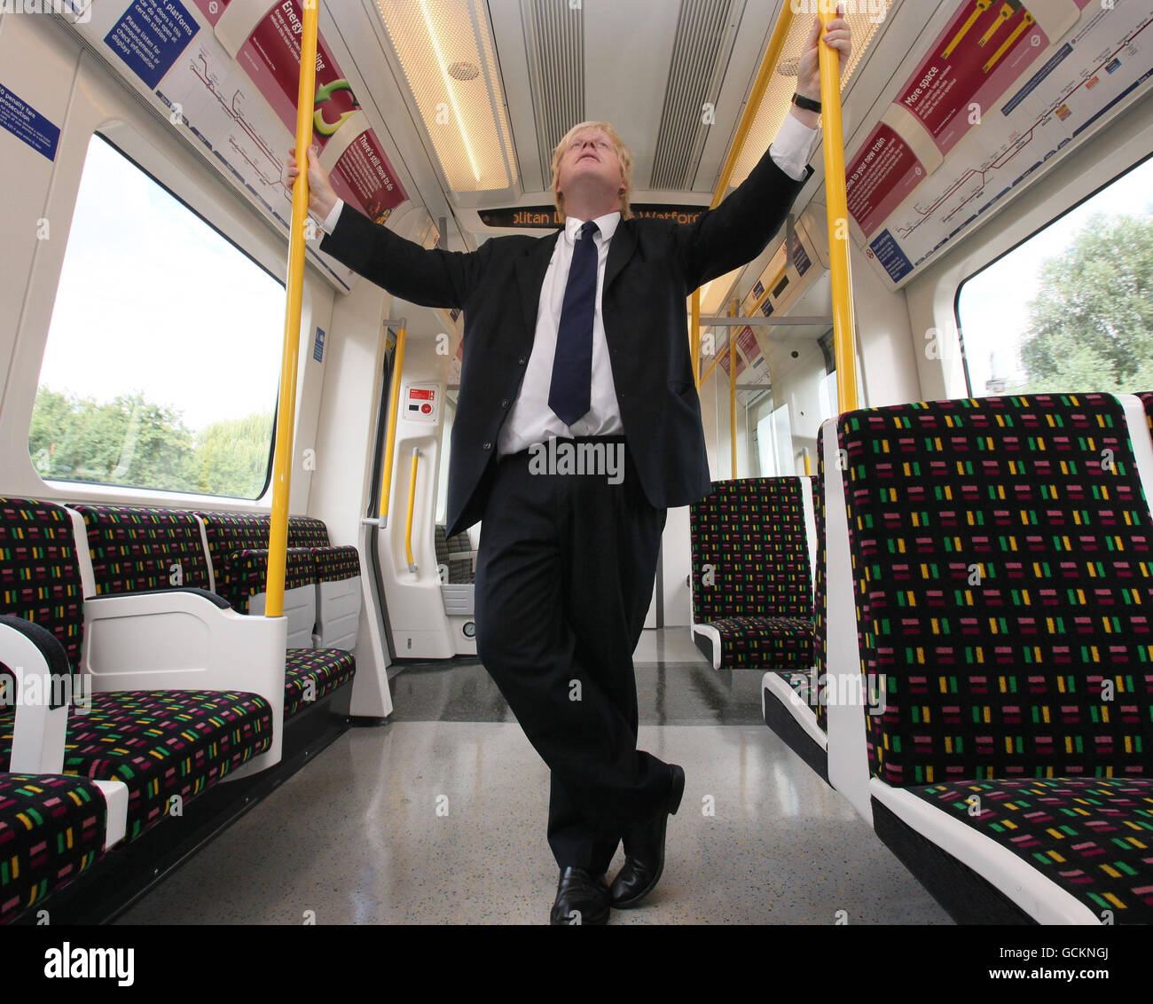 Air conditioned london tube train hires stock photography and images Alamy
