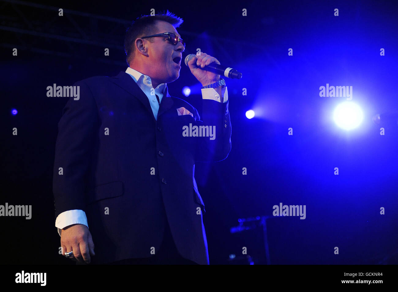 Madness chas smash hires stock photography and images Alamy