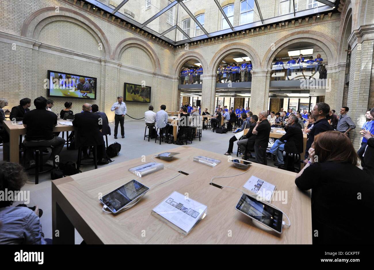 Ron Johnson, Apple's Senior Vice President of Retail Operations makes a presentation to media and new staff at the company's new store in London's Covent Garden ahead of it's opening on Saturday. Stock Photo