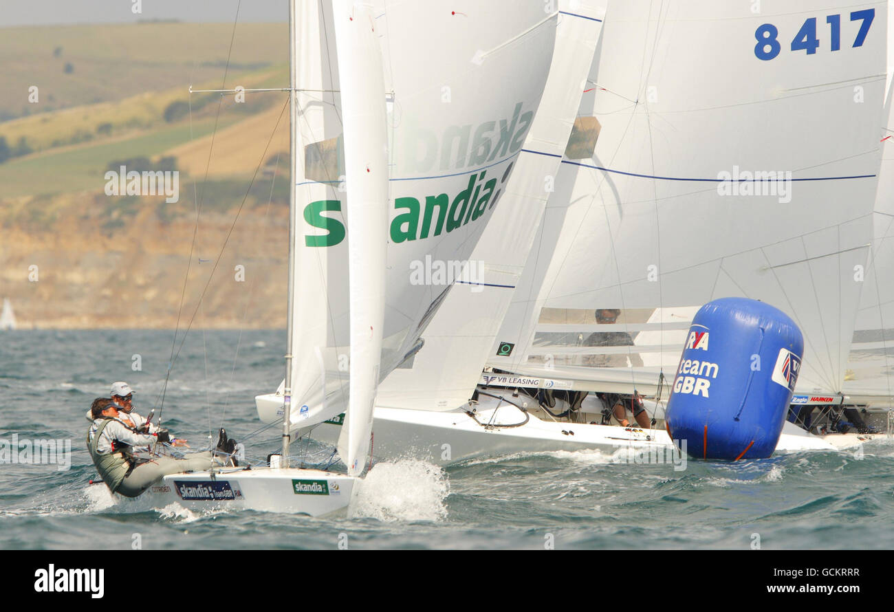 british-olympic-gold-medallists-iain-percy-and-andrew-simpson-racing-in
