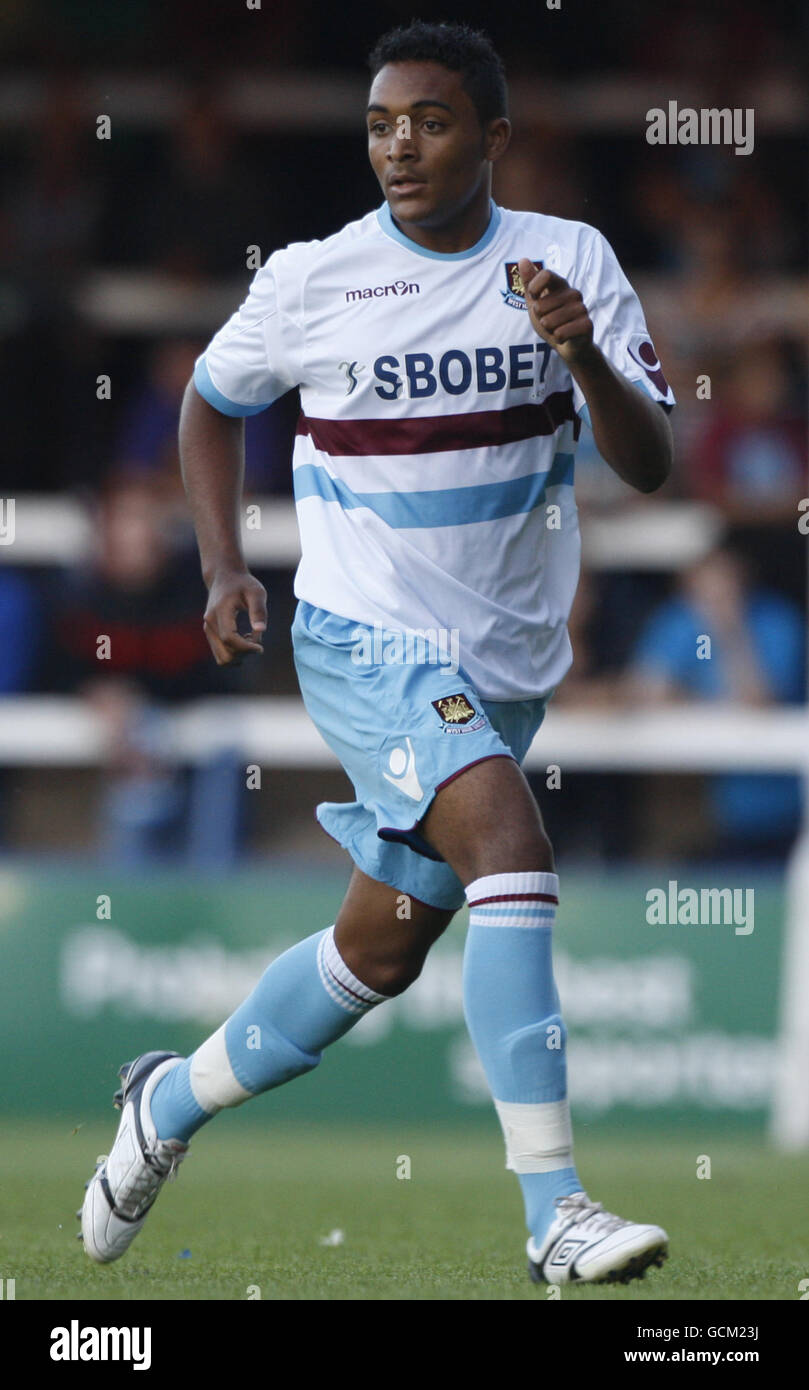 Jordan brown west ham united hi-res stock photography and images - Alamy