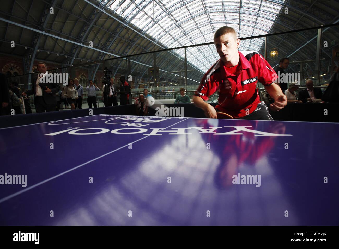 Ping launch hires stock photography and images Alamy