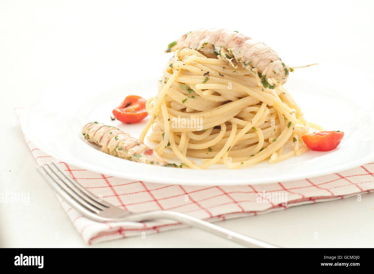 Delicious pasta like spaghetti with the sauce of sea mantis hires stock photography and images