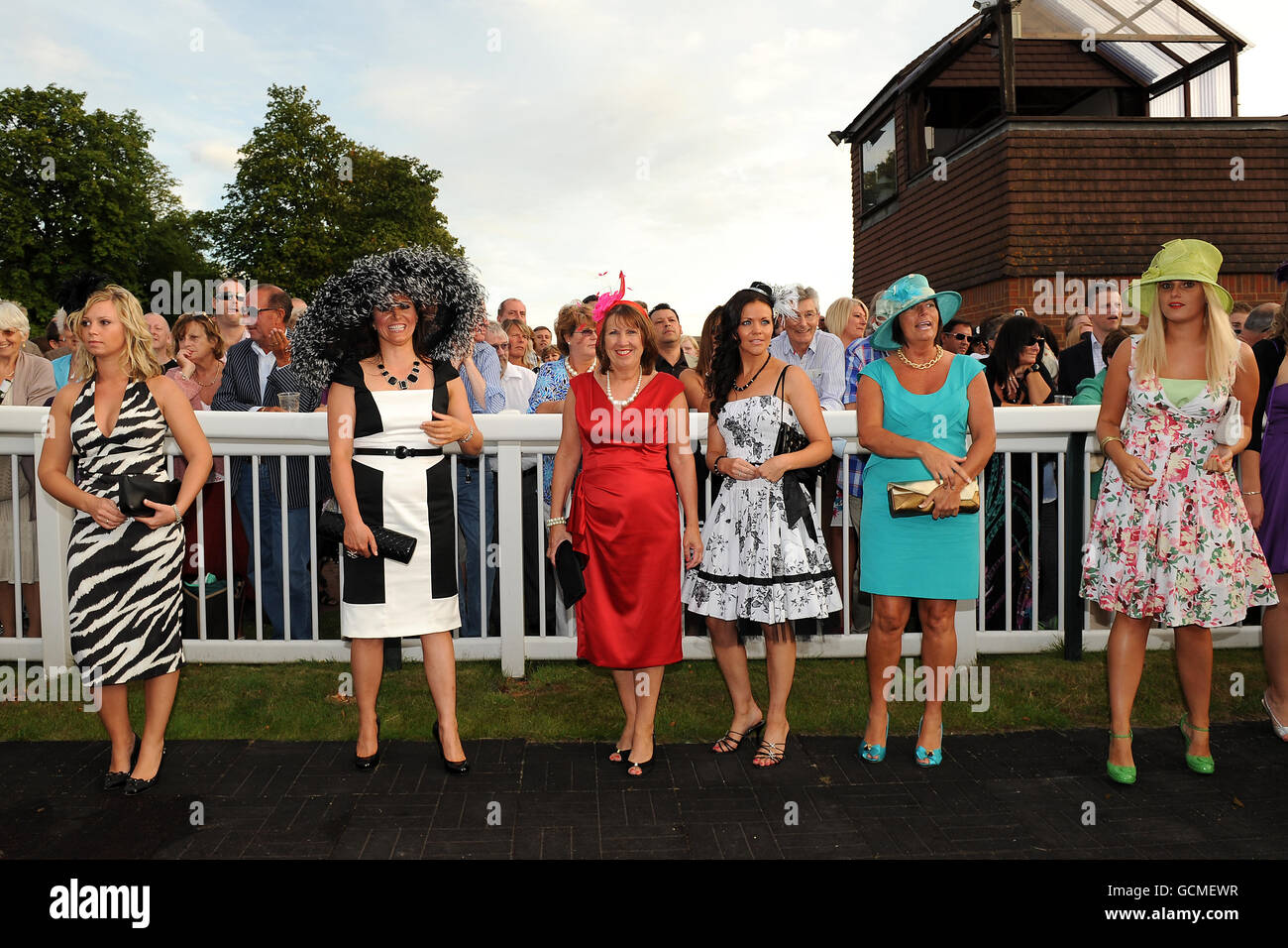 Horse Racing - Vines of Gatwick and Redhill Ladies' Evening - featuring Girls B Loud - Lingfield Park Stock Photo