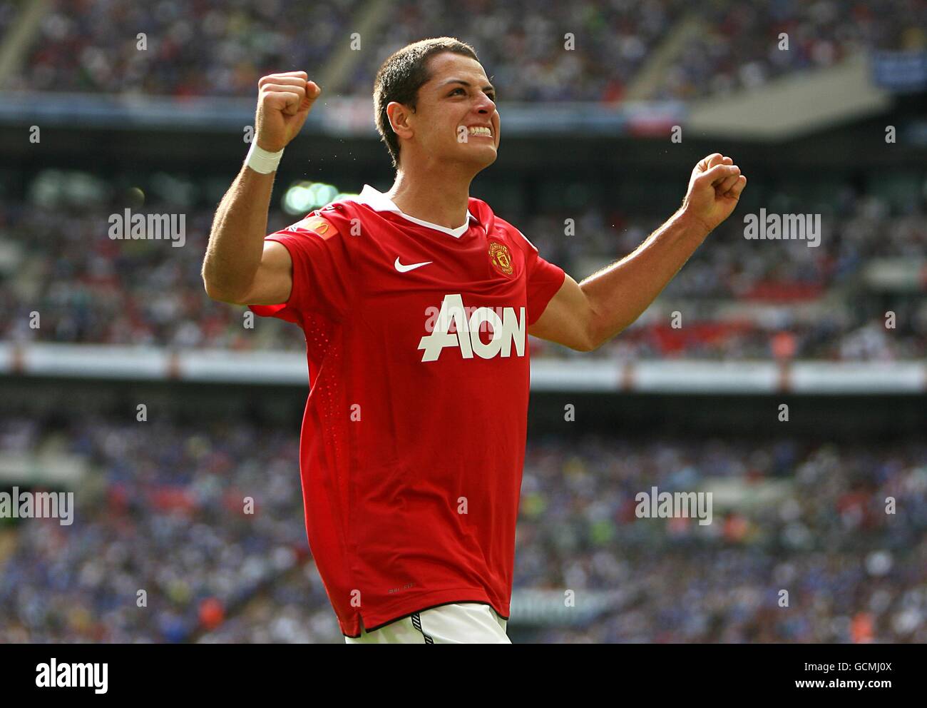 Soccer - FA Community Shield - Chelsea v Manchester United - Wembley Stadium. Manchester United's Javier Hernandez celebrates after scoring his sides second goal of the game Stock Photo