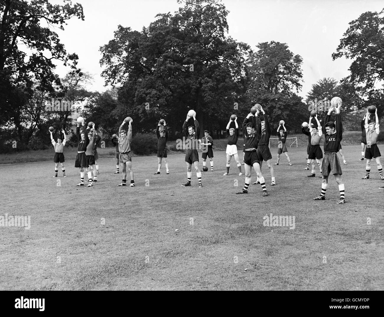Football - 'Arsenal in Training' - London. Members of the Arsenal team seen in training before heading out on a pre-season tour of the continent, in Southgate, London. Stock Photo