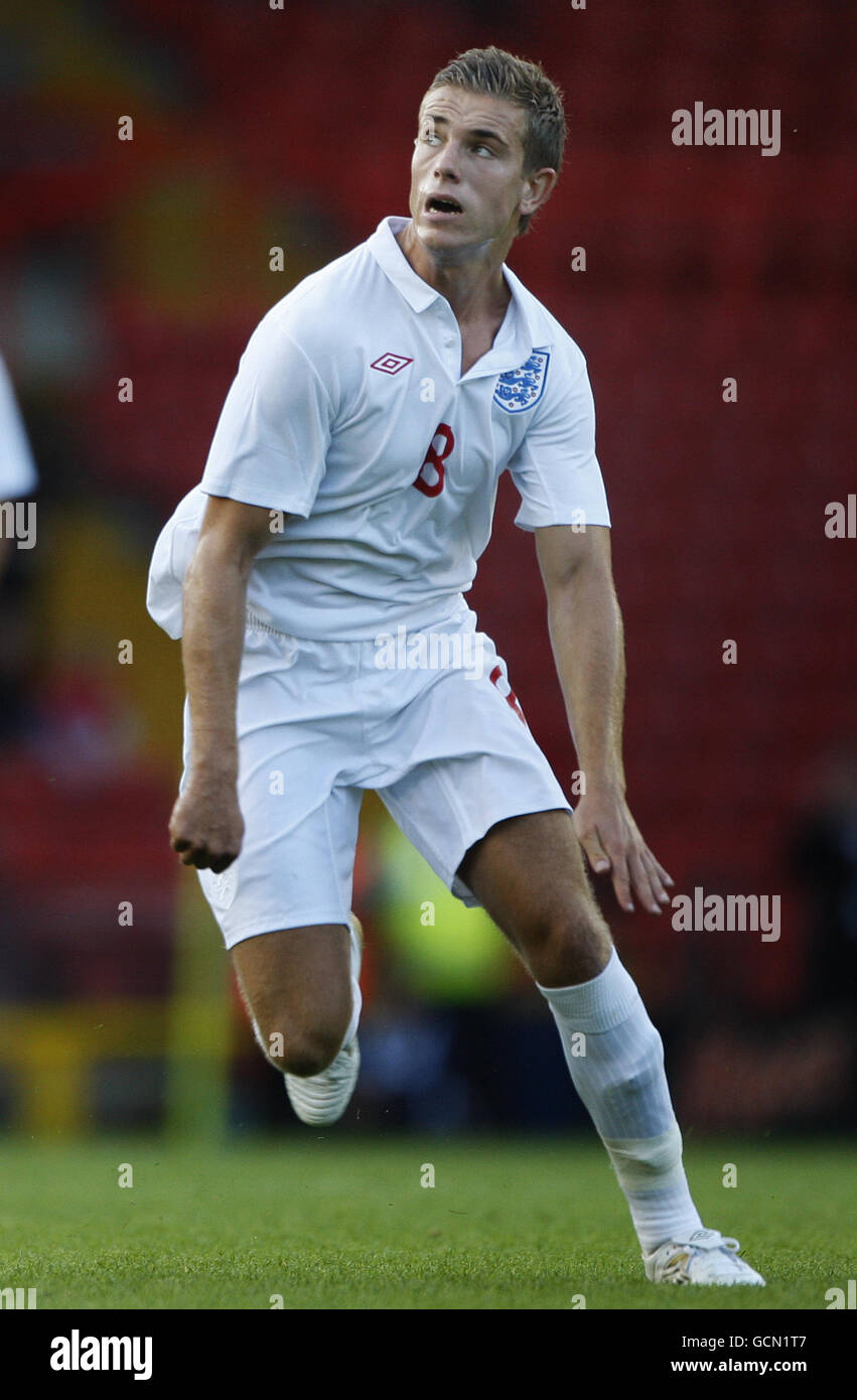 Soccer - Under 21 International Friendly - England v Uzbekistan - Ashton Gate. Jordan Henderson, England Stock Photo