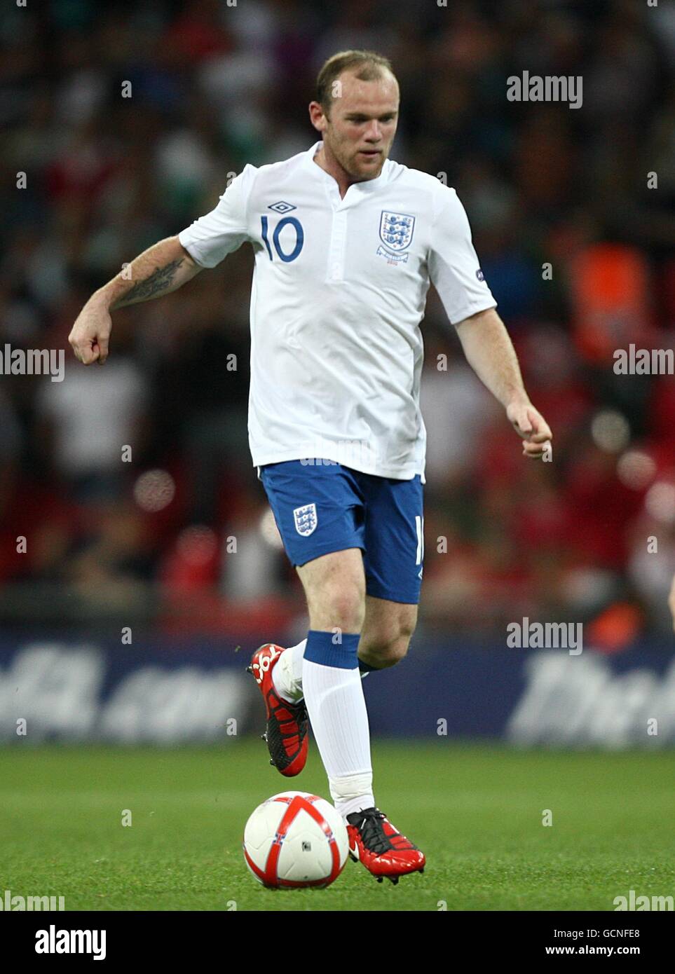 Soccer - UEFA Euro 2012 - Qualifying - Group G - England v Bulgaria - Wembley Stadium Stock Photo