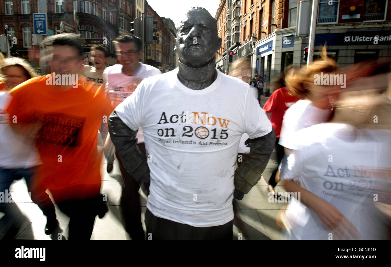 Marcel, Dublin's human statue takes part in a photo call in Grafton Street, Dublin, for Dochas, the association of Irish Non-Governmental Development Organisations. Stock Photo