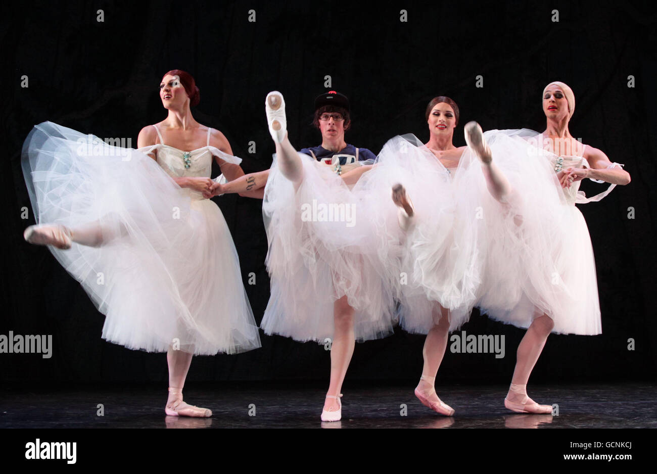 Les Ballets Trockadero de Monte Carlo Stock Photo - Alamy
