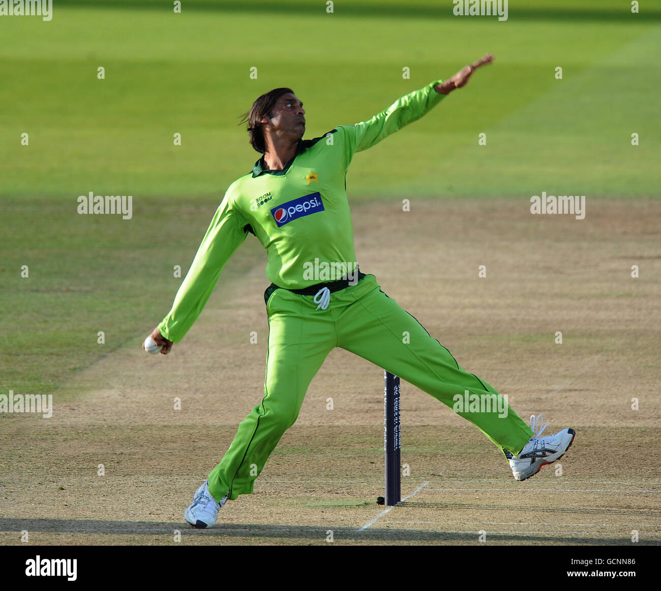 Cricket - NatWest Series - Fourth One Day International - England v Pakistan - Lords. Pakistan's Shoaib Akhtar Stock Photo