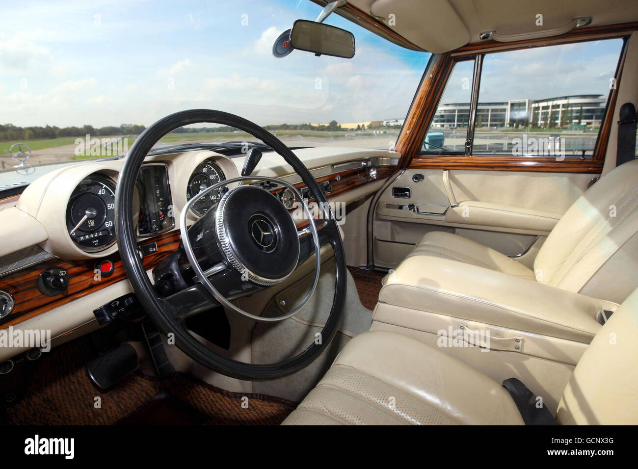 The interior of a Mercedes-Benz 600, once owned by Elvis Presley, which is  to be auctioned by Bonhams on December 6th at Mercedes Benz World in  Weybridge, Surrey Stock Photo - Alamy