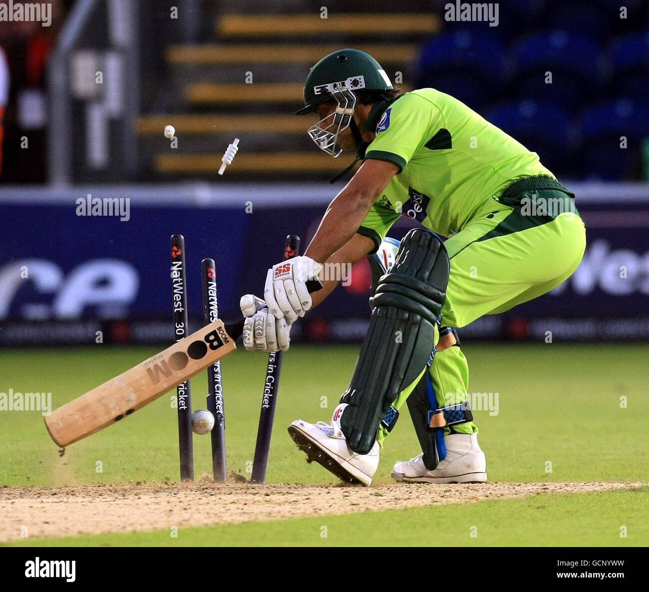 England's Tim Bresnan claims the wicket of Pakistan's Shoaib Akhtar during the Second Twenty20 International at the SWALEC Stadium, Cardiff. Stock Photo