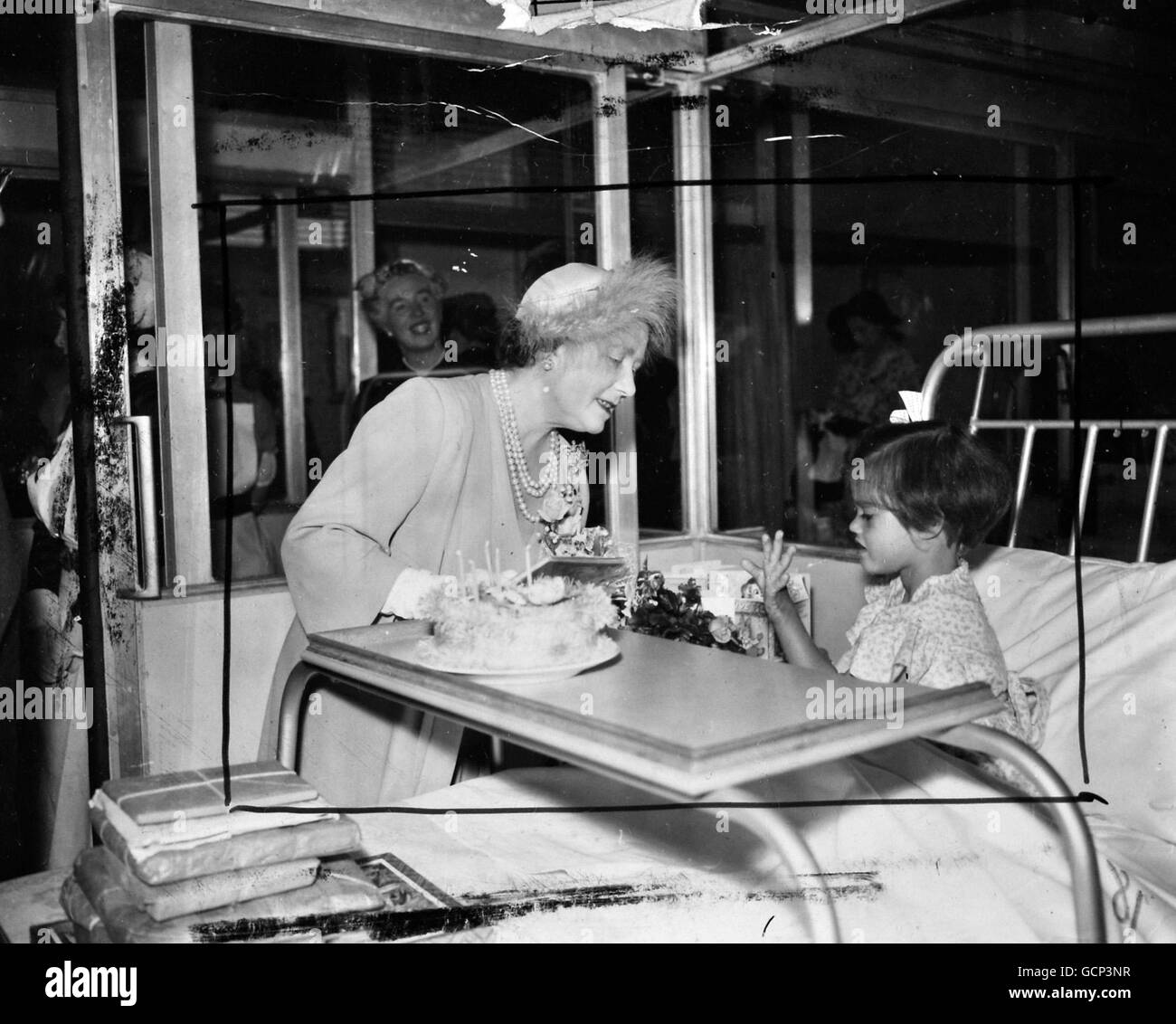 Royalty - Compassion of a Queen - East Grinstead Stock Photo
