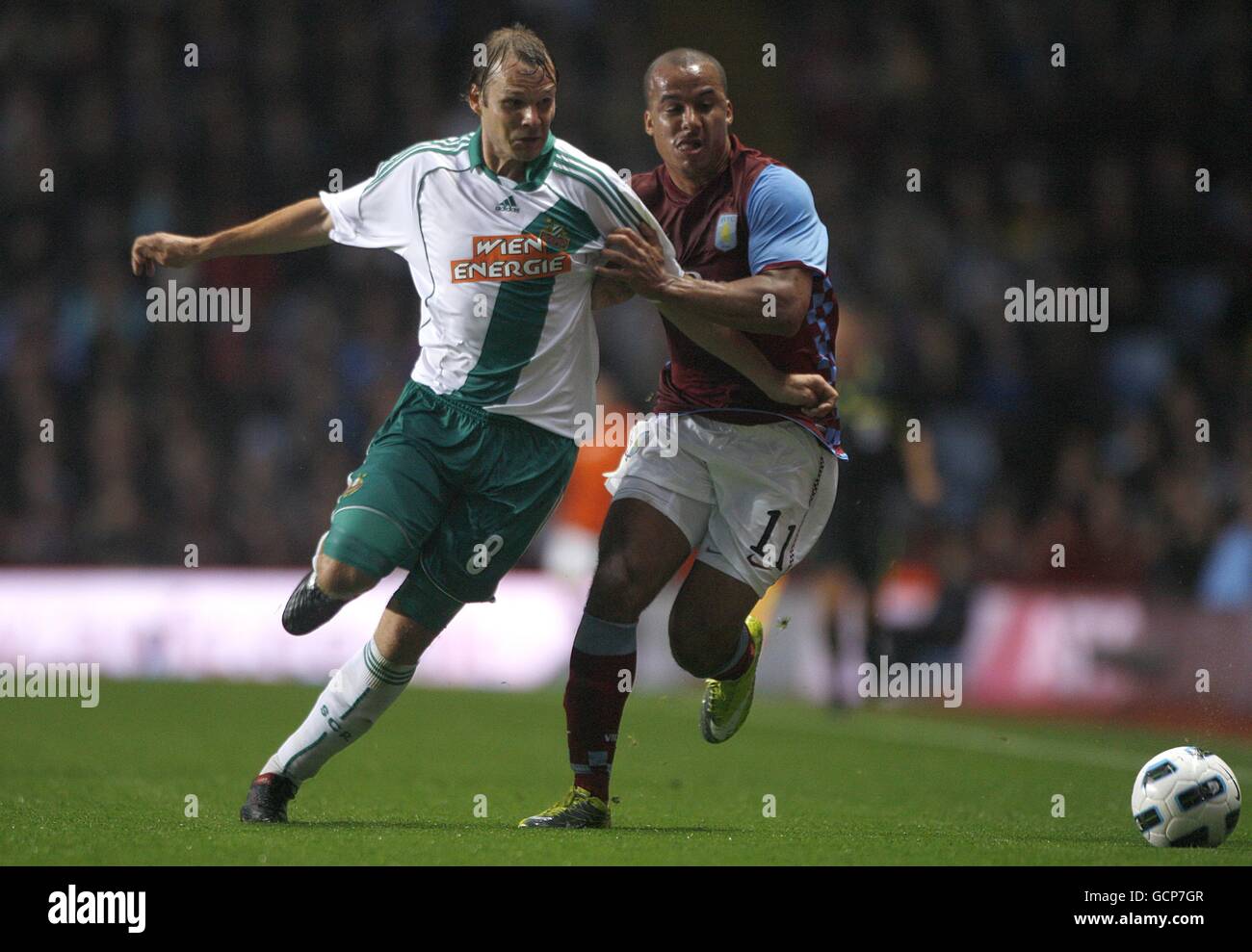 Soccer - UEFA Europa League Final Qualifying Round - Second Leg - Aston Villa v Rapid Vienna - Villa Park Stock Photo