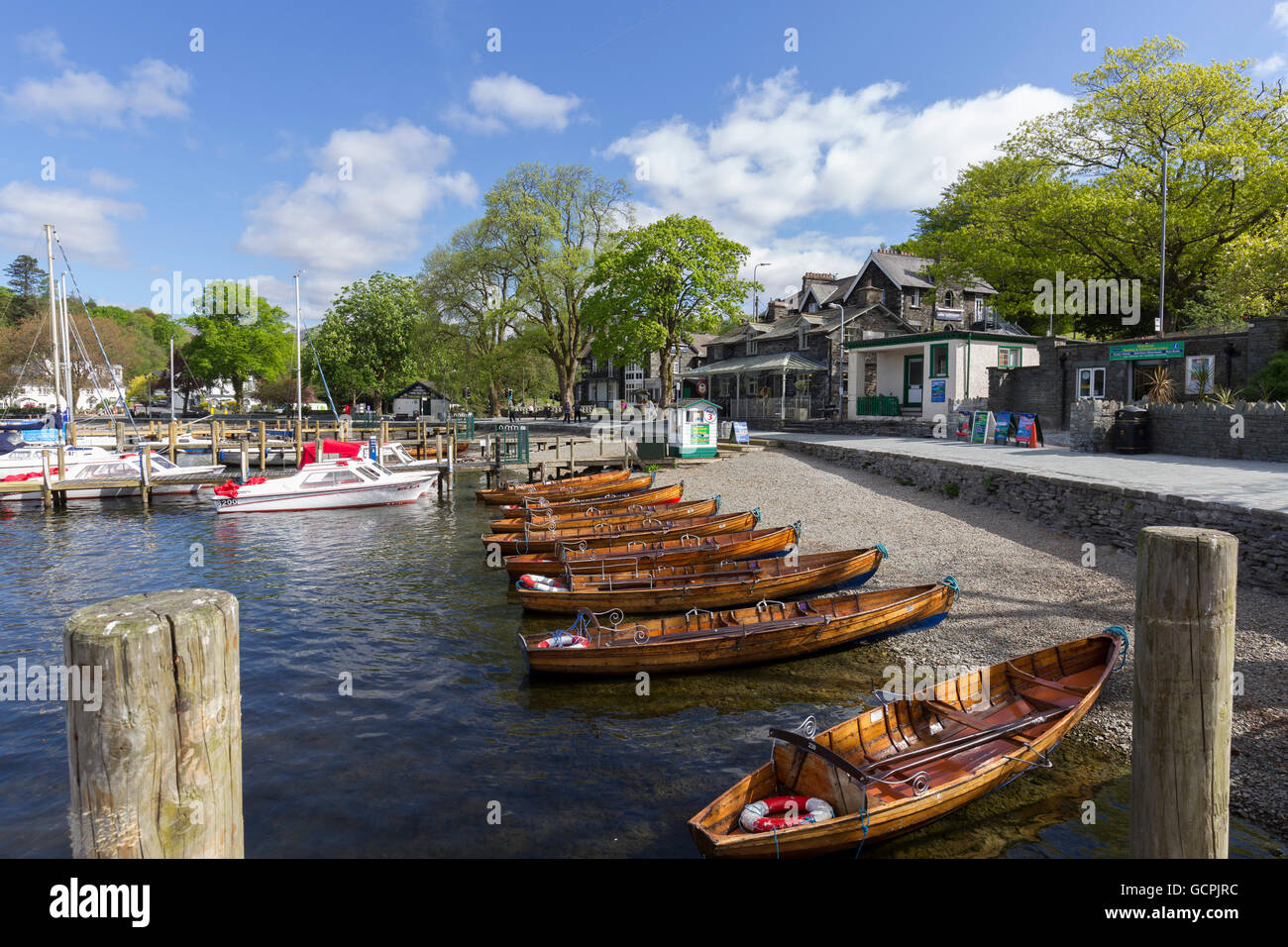 Waterhead Ambleside Lake Windermere traditional wooden rowing boats for hire Stock Photo Alamy