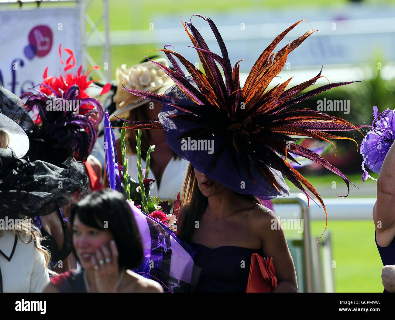 Doncaster racecourse general hi-res stock photography and images - Alamy