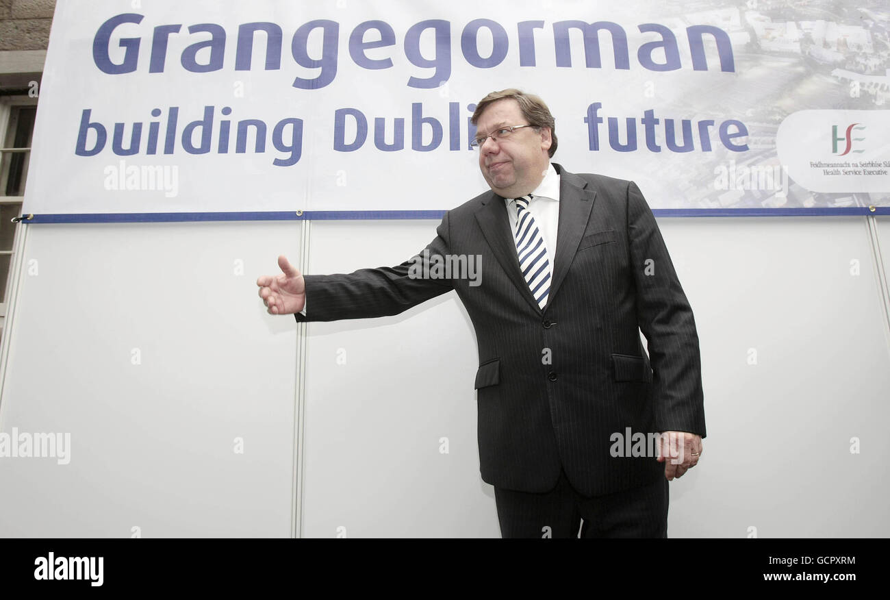 Taioseach Brian Cowen arrives at the launch of a 486 million euro redevelopment at Grangegorman in Dublin. Stock Photo