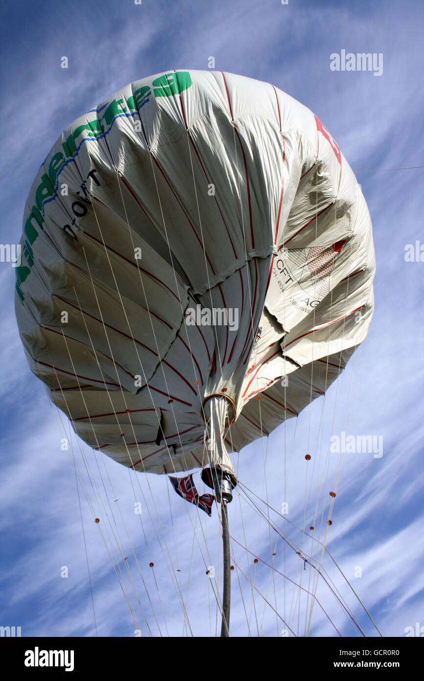 Gordon Gas Balloon Race Stock Photo Alamy
