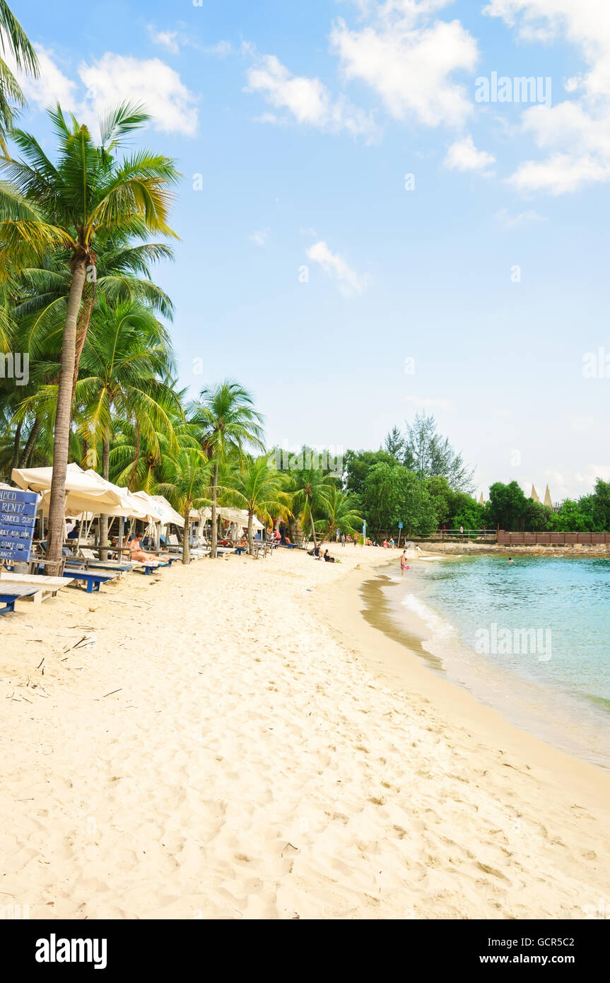 Singapore Singapore March 1 16 Coastline Of Siloso Beach In Stock Photo Alamy