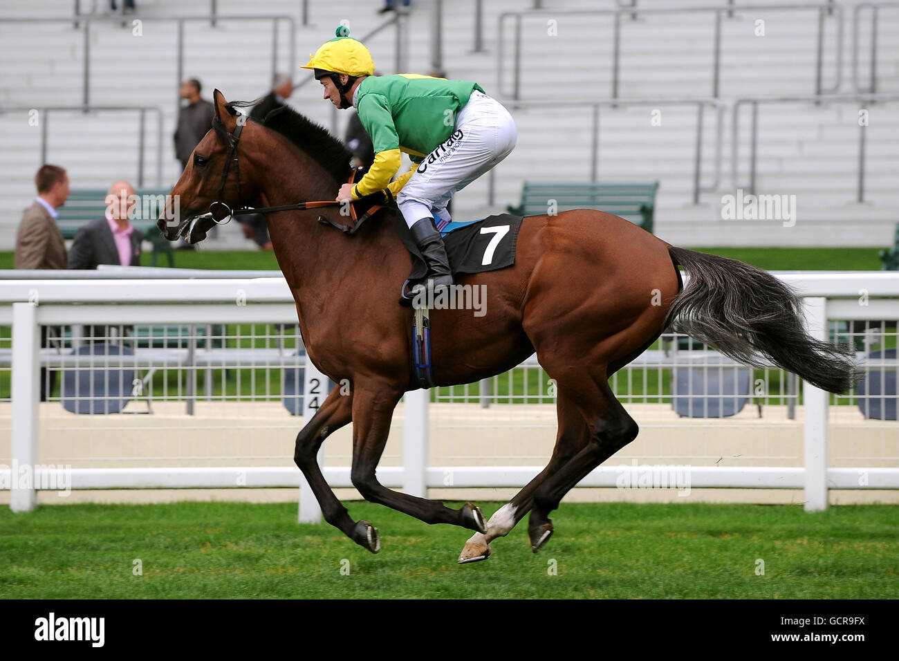 Horse Racing - Fourth Annual CAMRA Beer Festival - Day One - Ascot Racecourse. Jockey Michael Hills on L Frank Baum goes to post for the E.B.F Ratcliffes Syndication Classified Stakes Stock Photo
