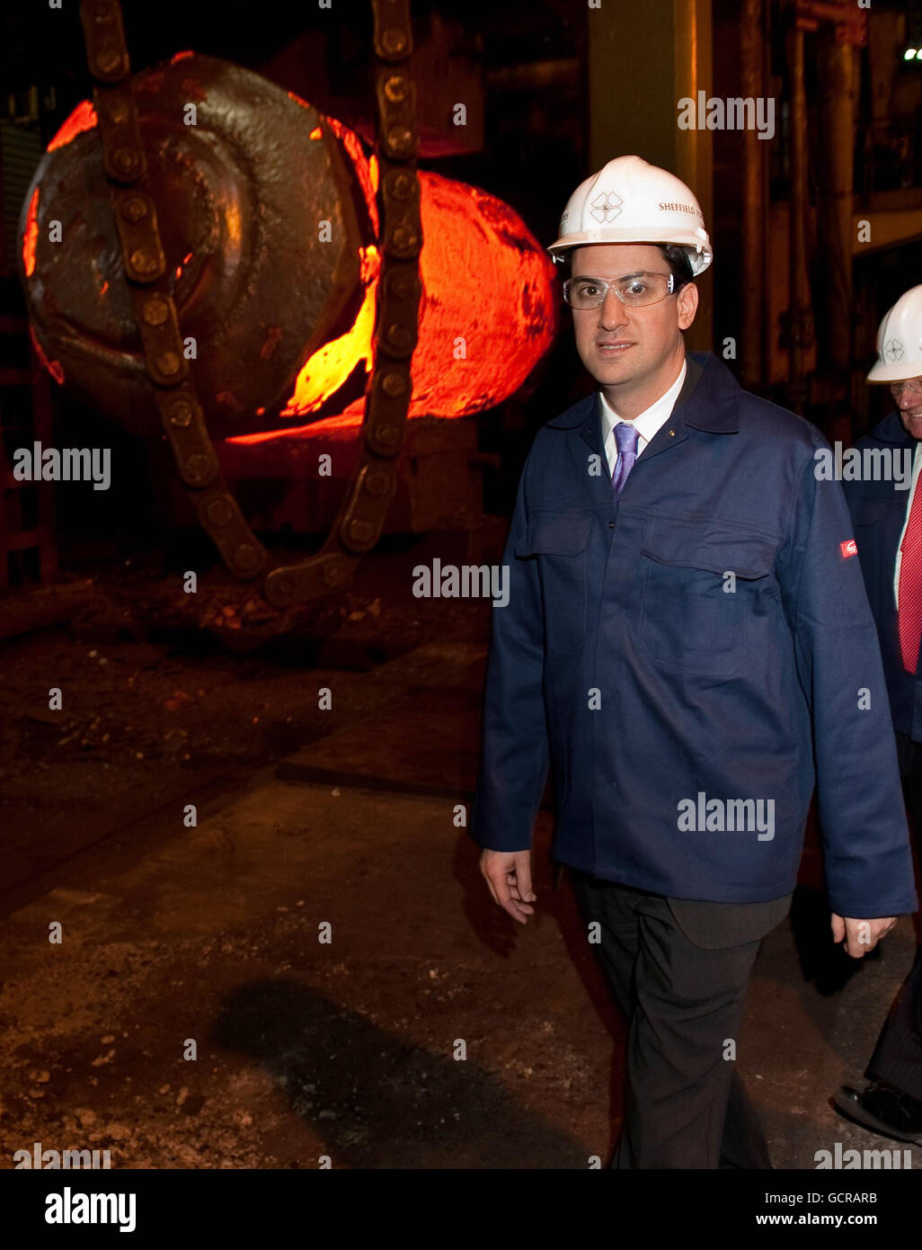 Miliband visits Sheffield Forgemasters Stock Photo