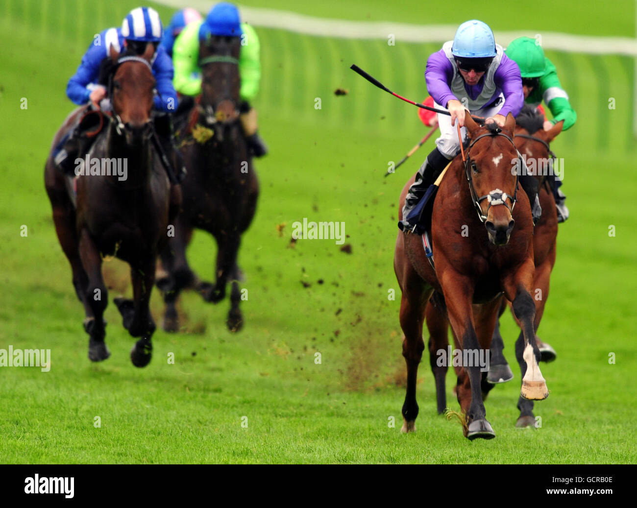 Desert Law ridden by Jimmy Fortune comes home to win the E.B.F Prestige Vehicles Maiden Stakes Stock Photo