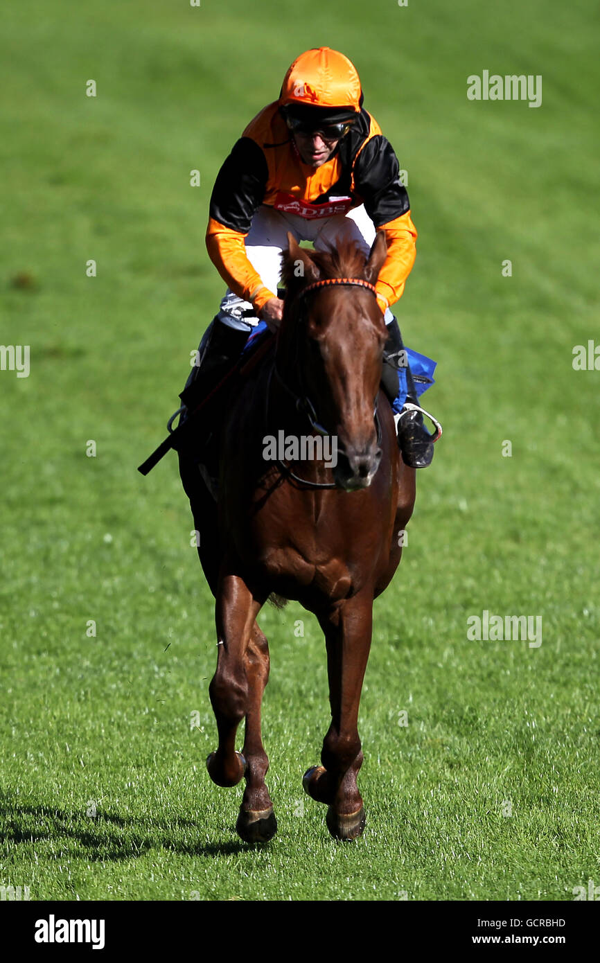 Horse Racing - Nottingham Racecourse. Jockey Simon Whitworth on King ...