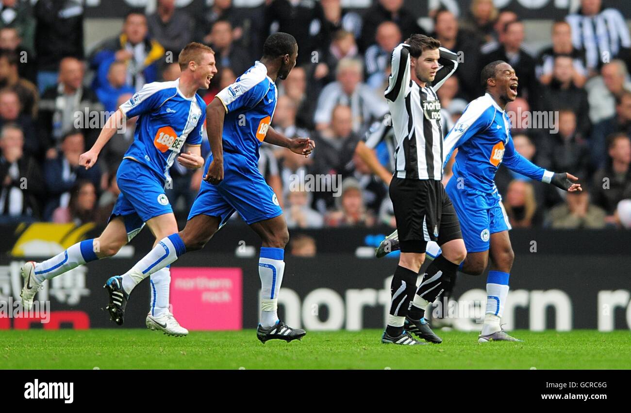 Newcastle Uniteds Danny Guthrie Celebrates Scoring Hi Res Stock