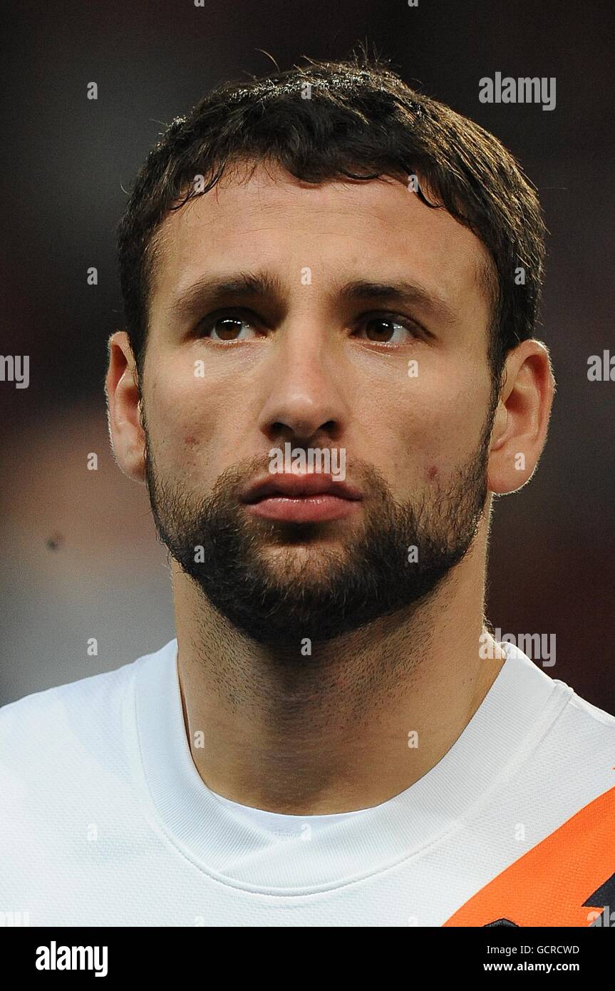 Razvan rat champions league hi-res stock photography and images - Alamy