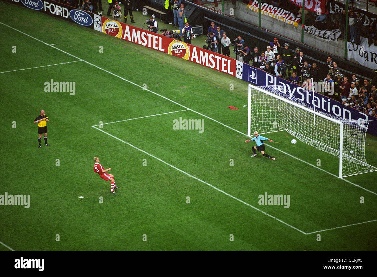 Soccer - UEFA Champions League - Final - Bayern Munich v Valencia - San Siro Stock Photo