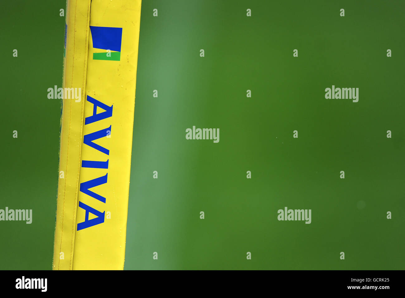 Rugby Union - Aviva Premiership - Leeds Carnegie v London Saracens - Headingley Carnegie. General view of an Aviva branded corner flag Stock Photo