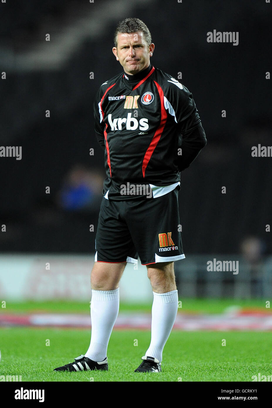 Mark kinsella charlton trophy hi-res stock photography and images - Alamy