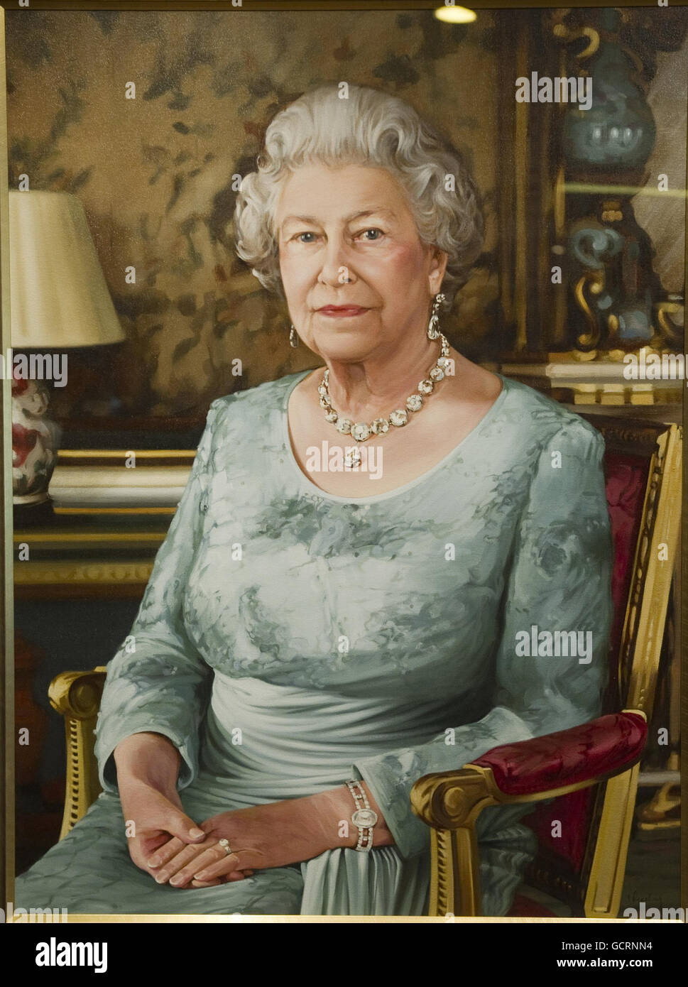 New Queen Elizabeth cruise liner Stock Photo Alamy