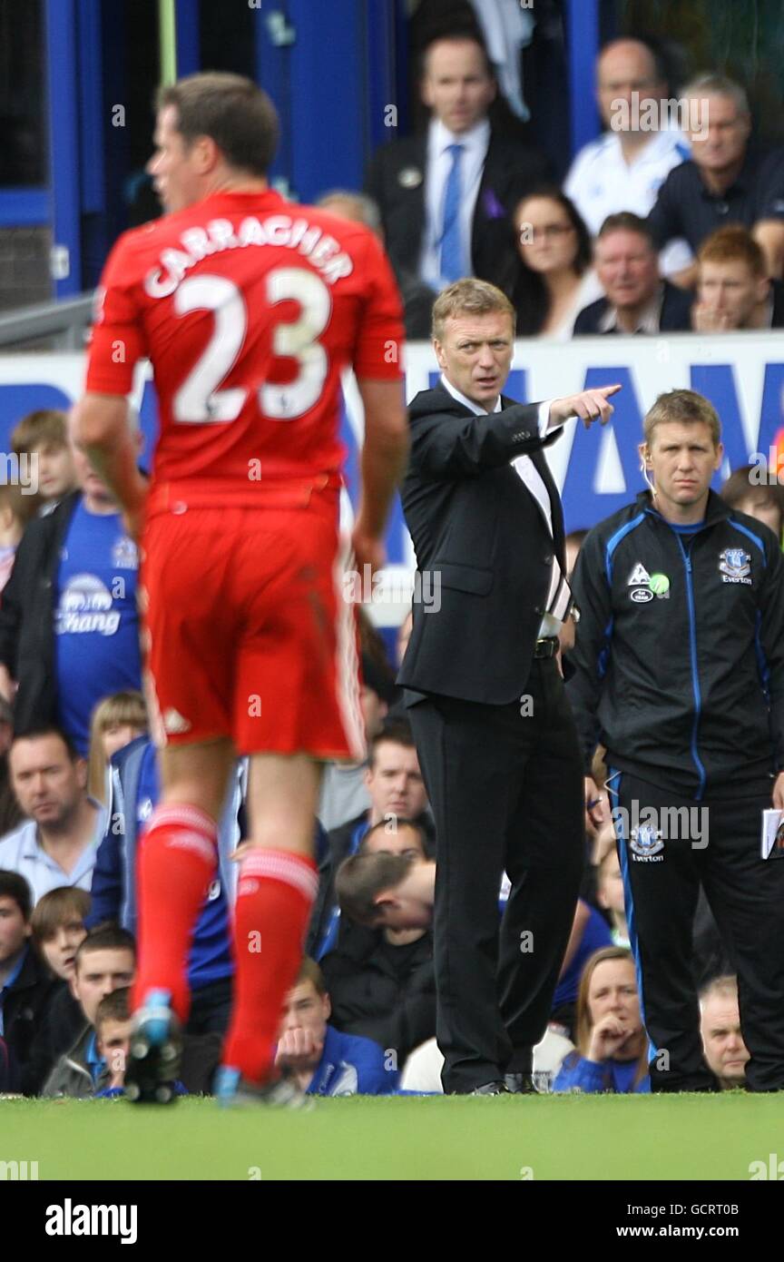 Soccer - Barclays Premier League - Everton v Liverpool - Goodison Park. Everton's David Moyes gestures from the touchline. Stock Photo