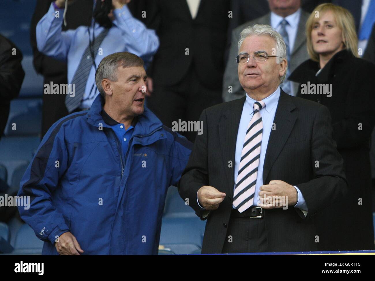 Everton chairman Bill Kenwright (right) and Unite Union Leader Tony Woodley (left) in the stands Stock Photo