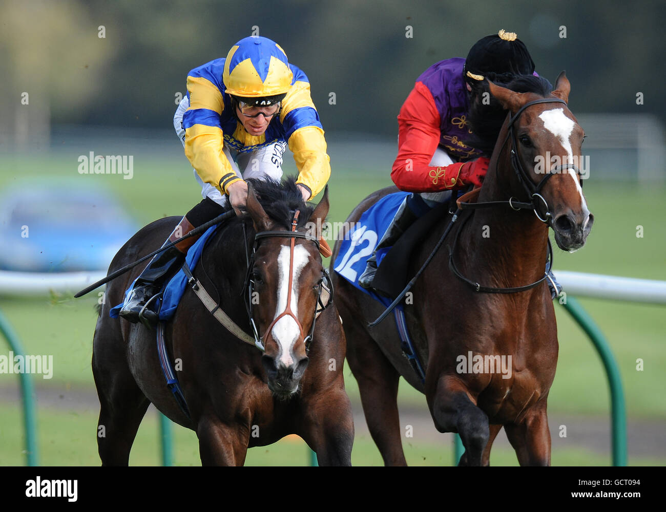 Richard hughes nottingham races hi-res stock photography and images - Alamy