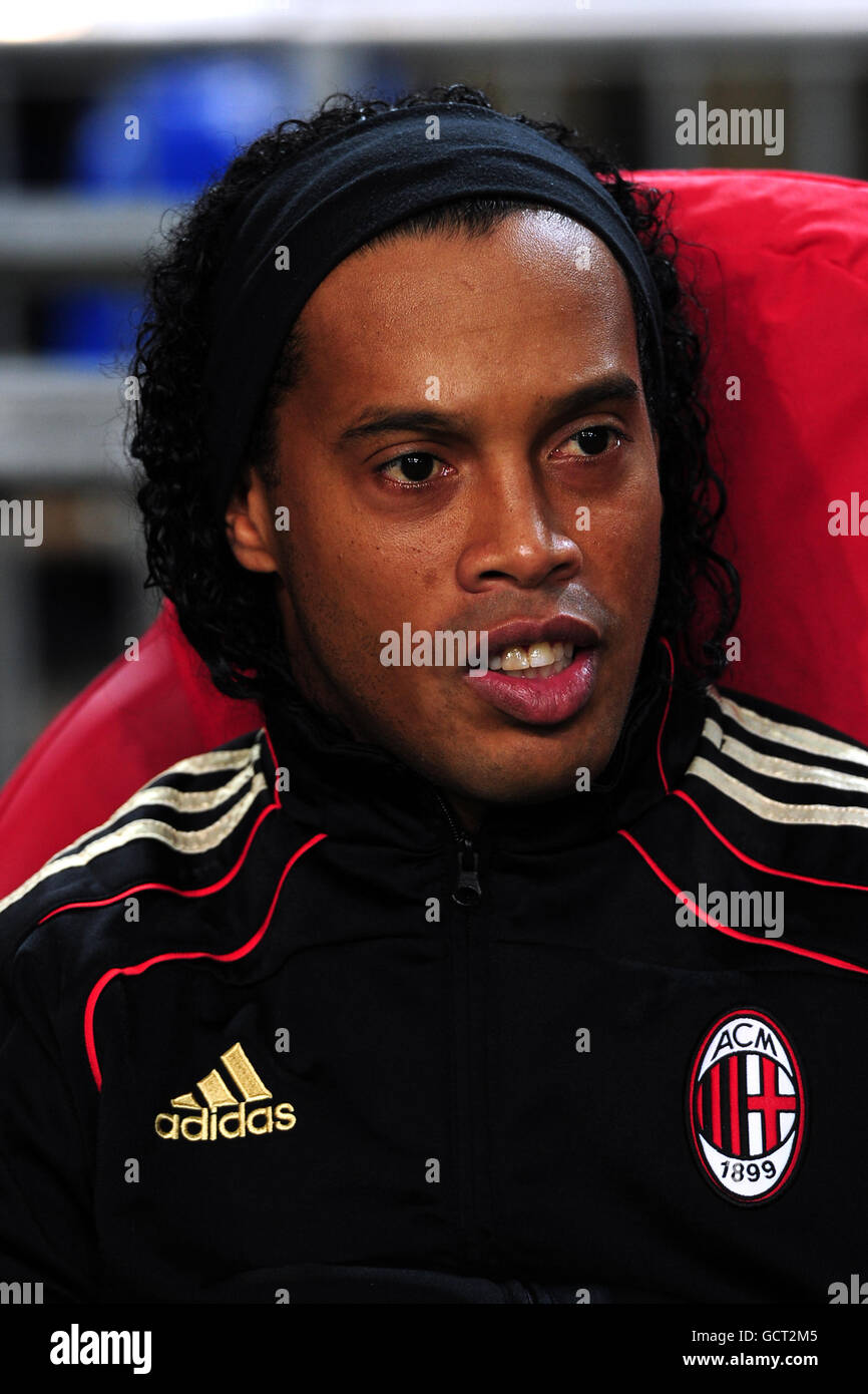 Soccer - UEFA Champions League - Group G - Ajax v AC Milan - Amsterdam Arena. Ronaldinho, AC Milan Stock Photo
