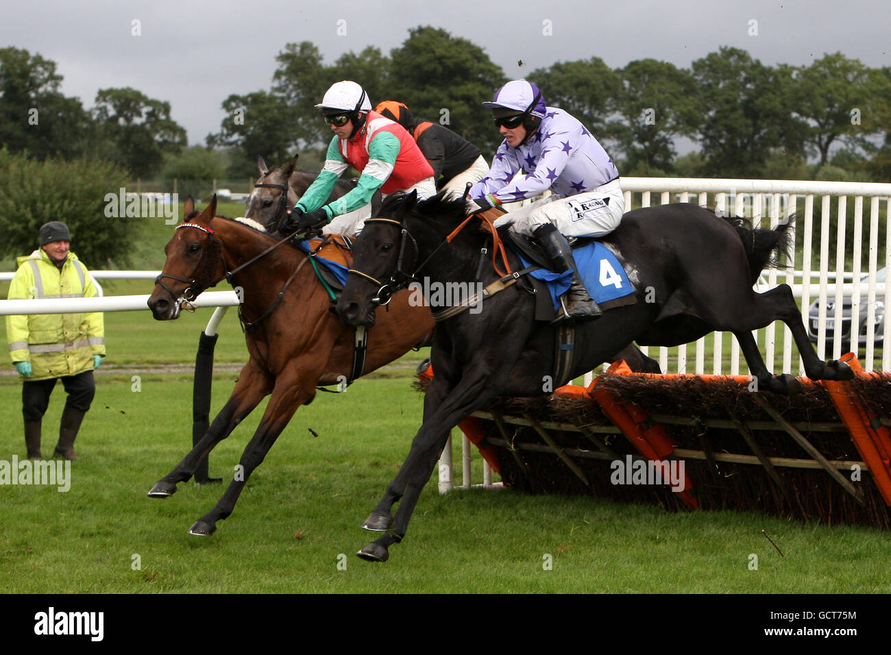 Horse Racing FSB Family Funday Market Rasen Stock Photo Alamy
