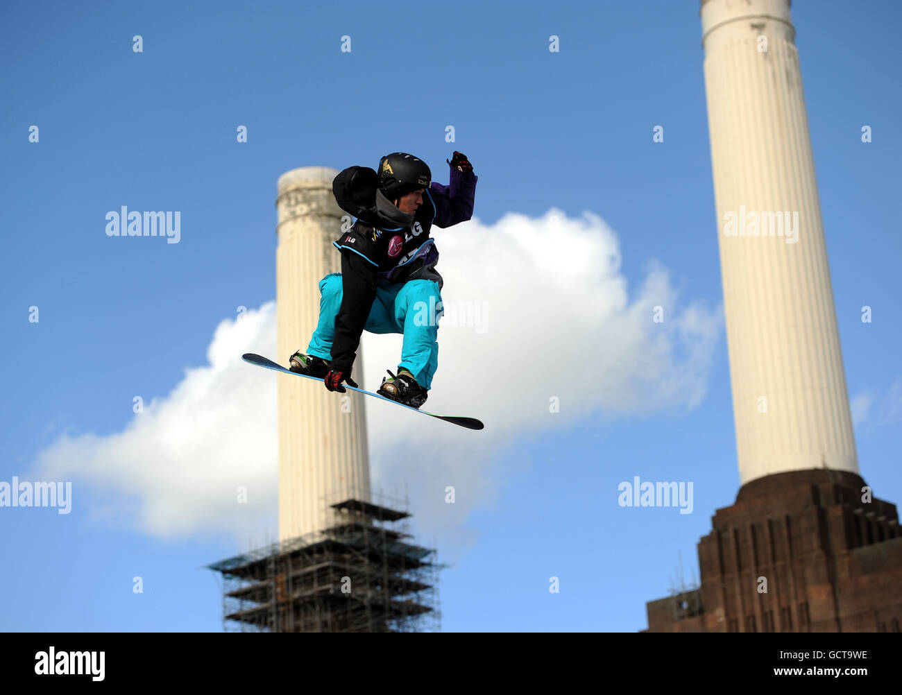 Winter Sport - Freeze Festival 2010 - Battersea Power Station. Ville Uotila from Finland in action during the LG Snowboard FIS World Cup in London Stock Photo