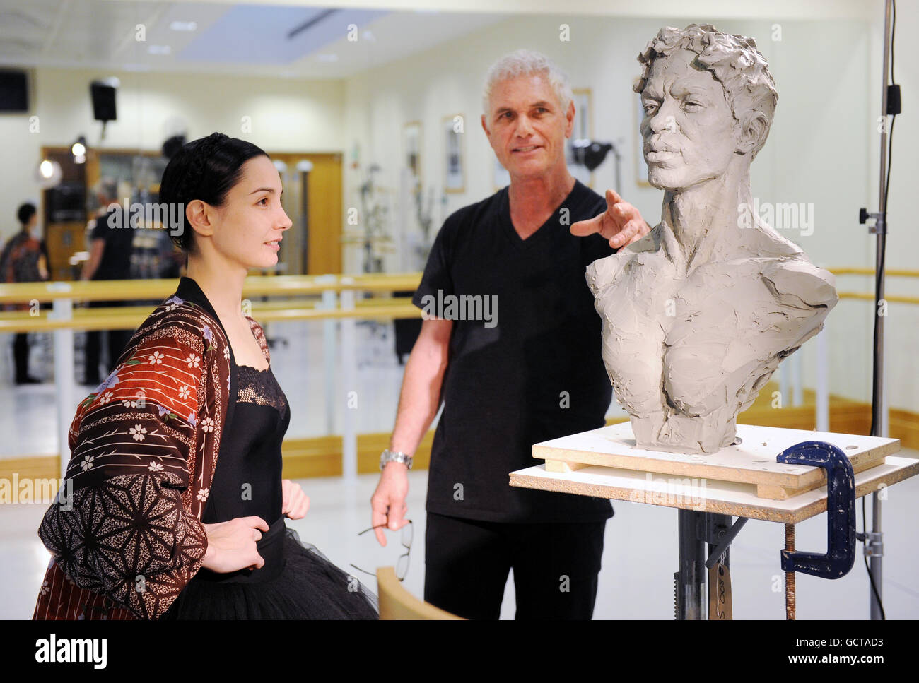 Undated photo of one of the world's foremost figurative sculptors, Richard MacDonald (right) with dancer Tamara Rojo at the Royal Ballet School, Covent Garden during one of a series of exploratory visits to sculpt contributory works for a memorial to the School's founder, Dame Ninette de Valois. Stock Photo