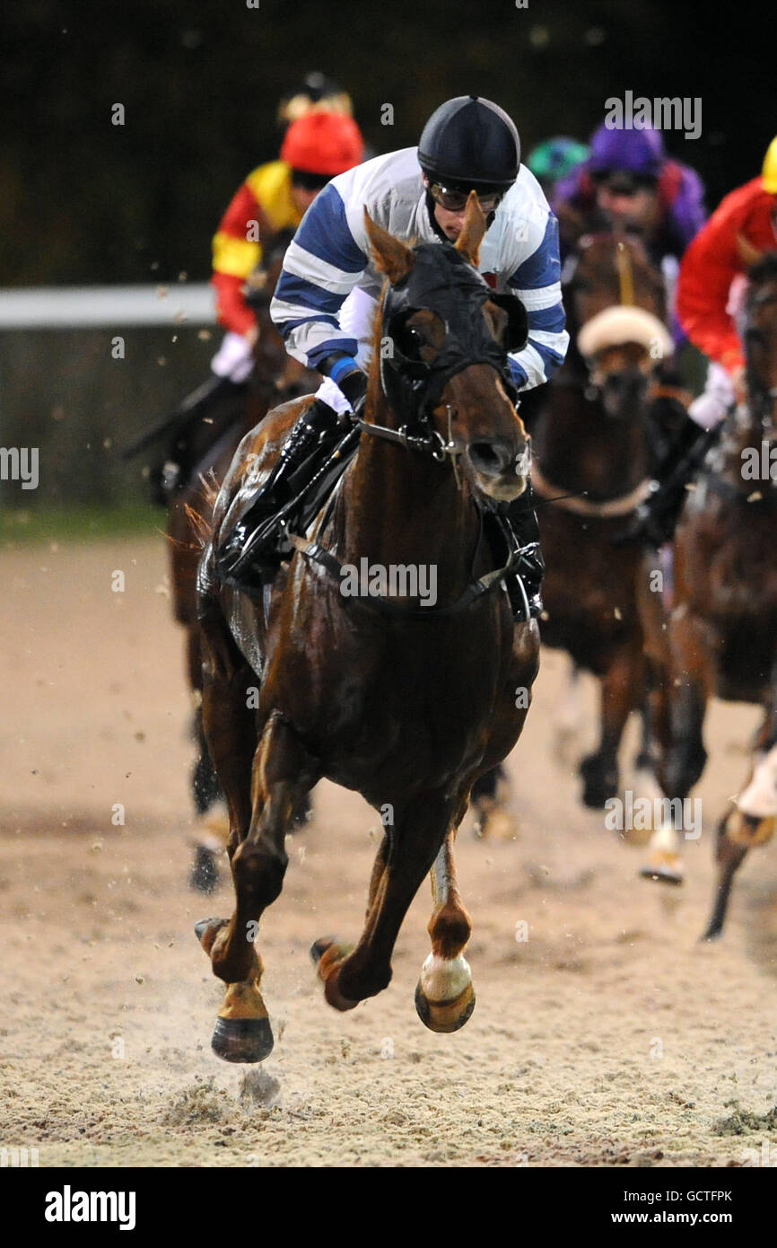 Horse Racing - Wolverhampton Racecourse Stock Photo - Alamy
