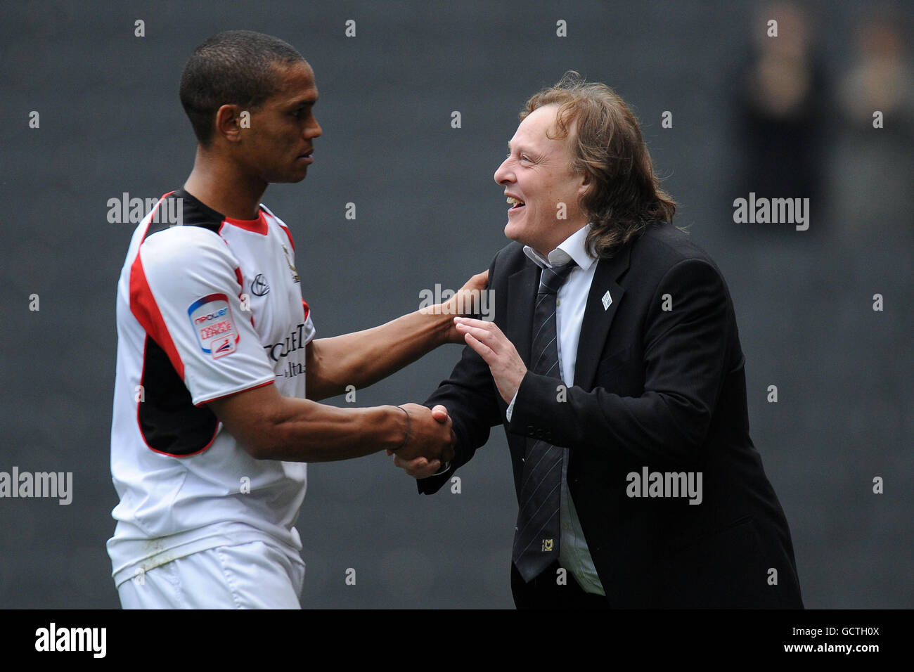 Soccer football league one milton dons dagenham redbridge stadium hi