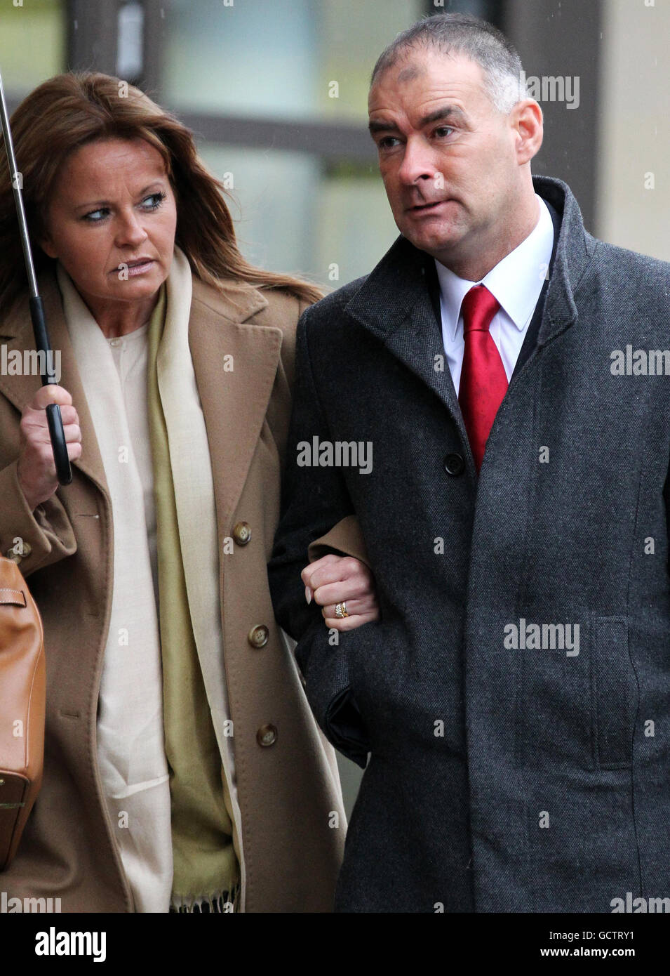 Tommy and Gail Sheridan arrive at Glasgow High Court where they are on ...