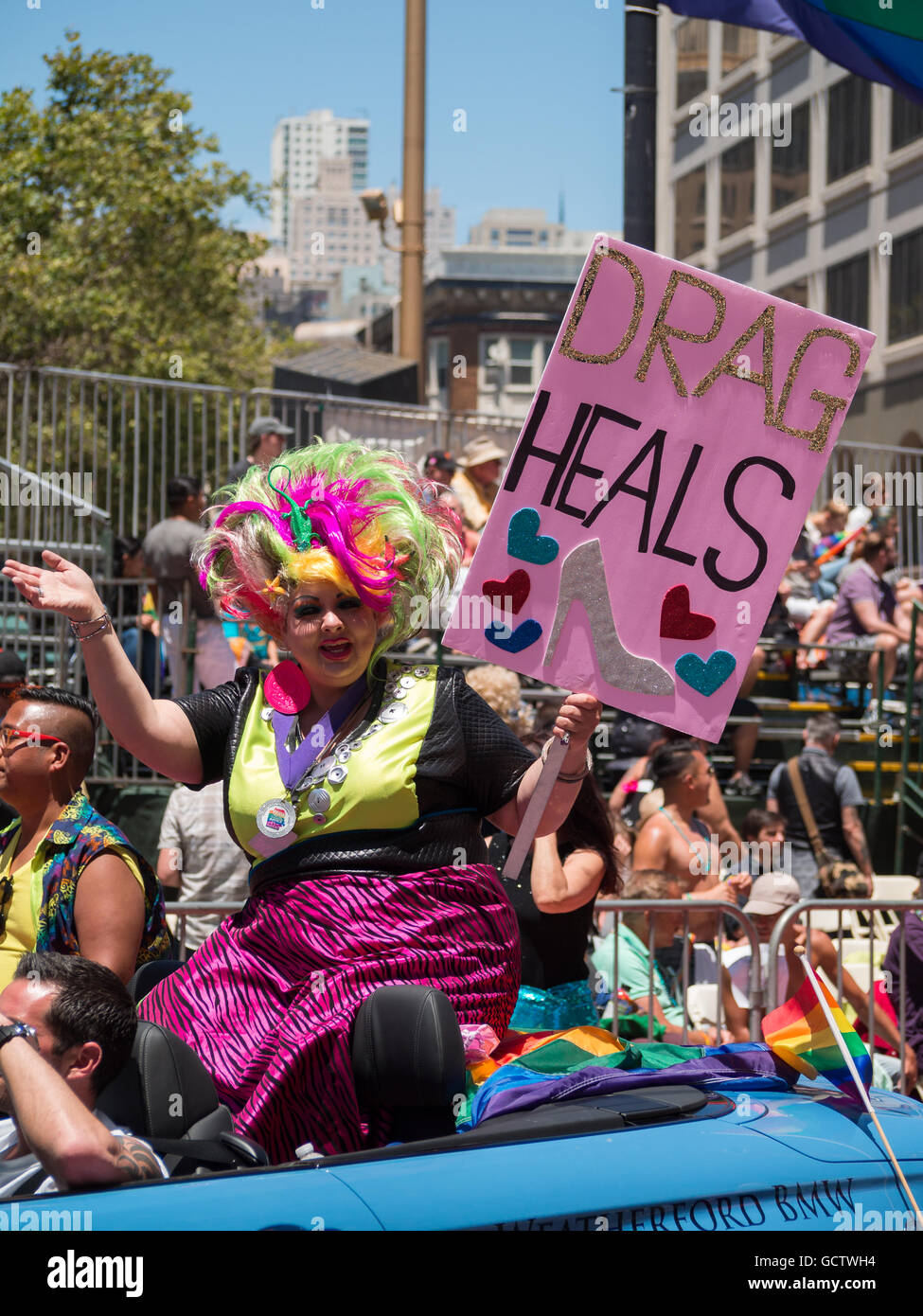 Crowd of people at pride parade hi-res stock photography and images - Alamy