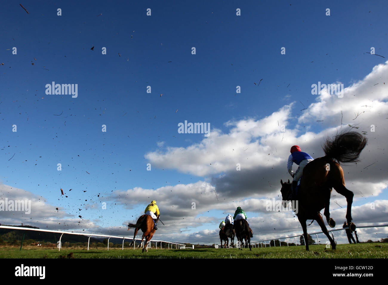 Horse Racing - Ludlow Racecourse. Jockey Richard Johnson on Laureate des Loges (r) during the Plymouth Carvery Beginners' Chase Stock Photo