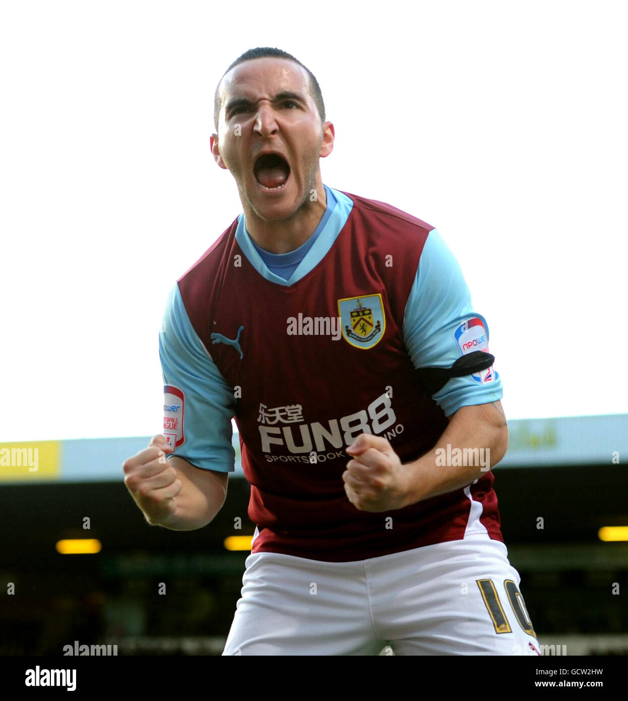 Burnley's Martin Paterson celebrates his first goal during the npower Championship match at Carrow Road, Norwich. Stock Photo