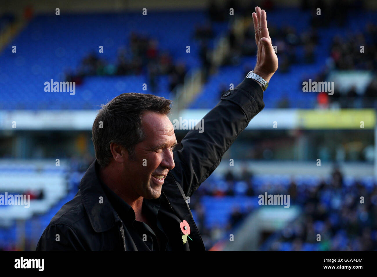 Ex Peterborough and England goalkeeper David Seaman is inducted into the Peterborough United Hall of Fame before the game during the npower League One match at London Road, Peterborough. Stock Photo
